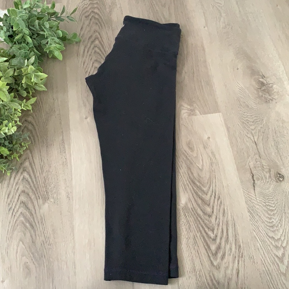 Lululemon Capris - Picture 4 of 4